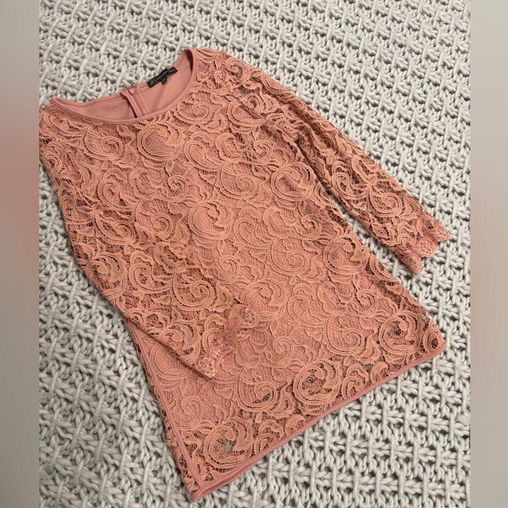 Adrianna Papell size small